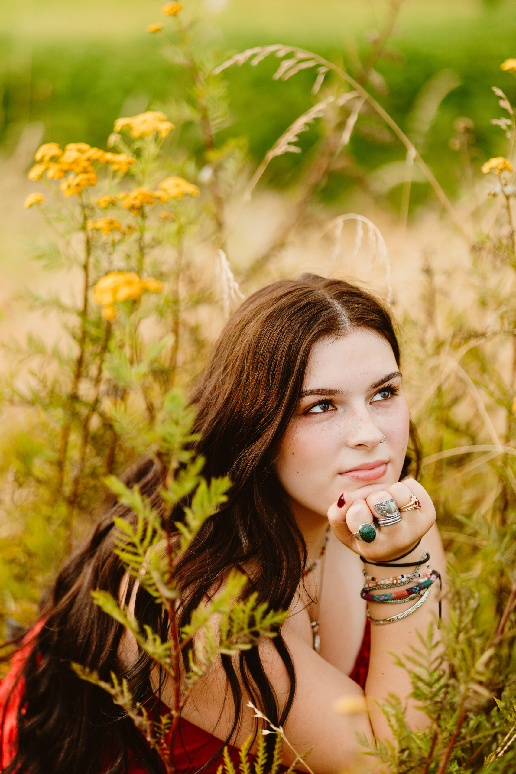 high school senior photograph in flower field troutdale oregon